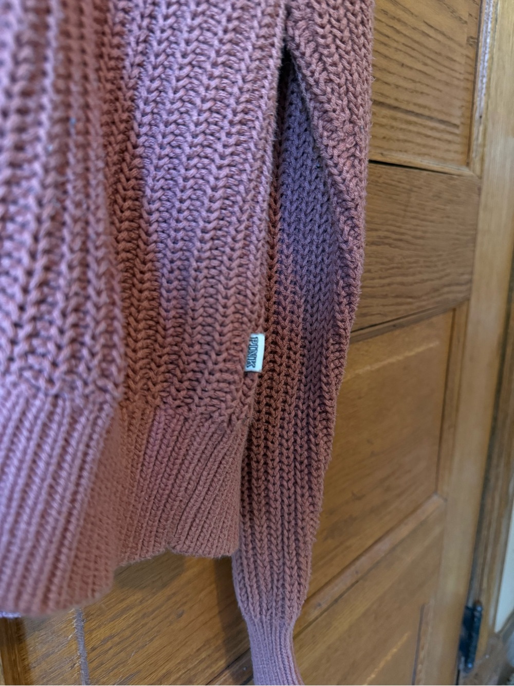 PINK Victoria's Secret Dusty Rose V-Neck Pullover Sweater - Picture 2 of 4